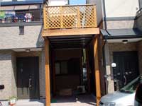 �E�b�h�f�b�L�d�l�̃J�[�|�[�g�u�E�b�h�K���[�W�v �{�H��ʐ^�E�r�c�s