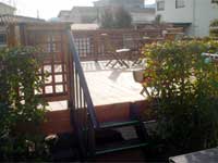 �E�b�h�f�b�L�d�l�̃J�[�|�[�g�u�E�b�h�K���[�W�v �{�H��ʐ^�E�P�H�s